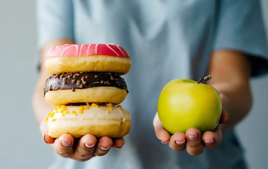 Opción de snacks caseros frente a ultraprocesados como muestra de qué no poner en la lonchera- clinica del crecimiento