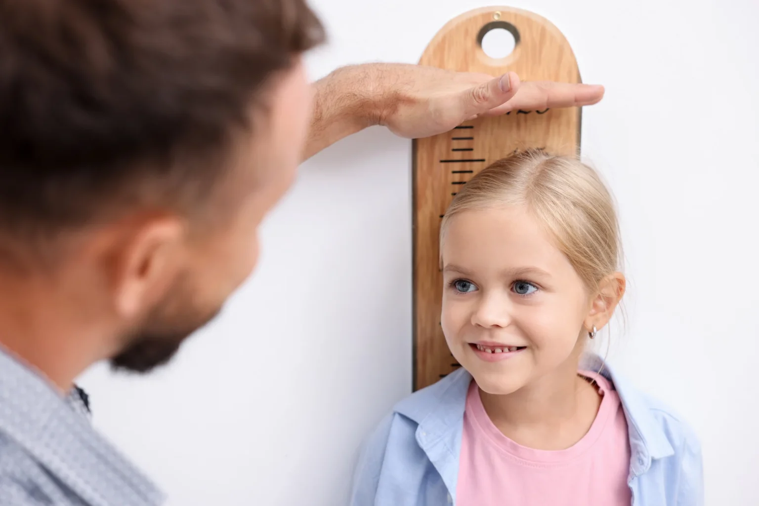 hasta qué edad se puede inyectar hormonas de crecimiento - clinica del crecimiento